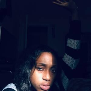 Meet your Posher, Alexus